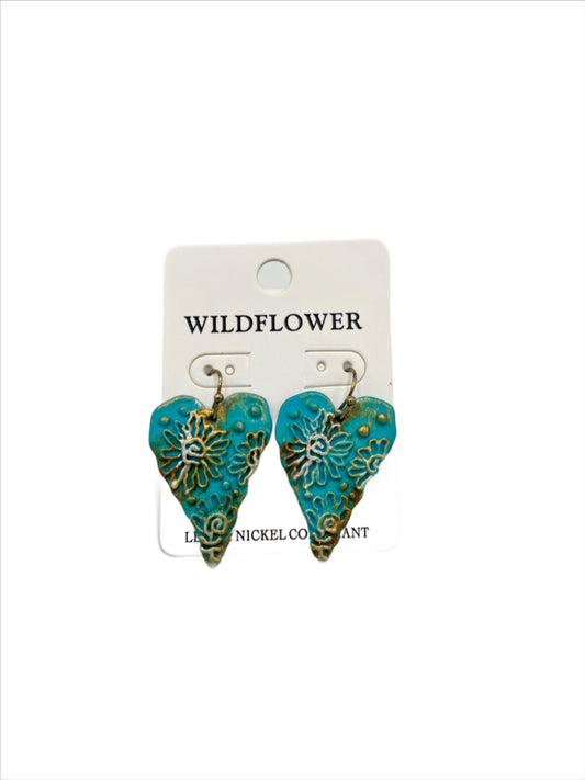 Turquoise Color Heart Earrings with Daisies