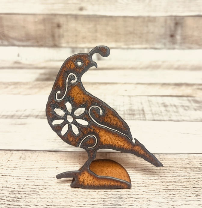 Quail Garden Friend with Daisy-Rustic Metal